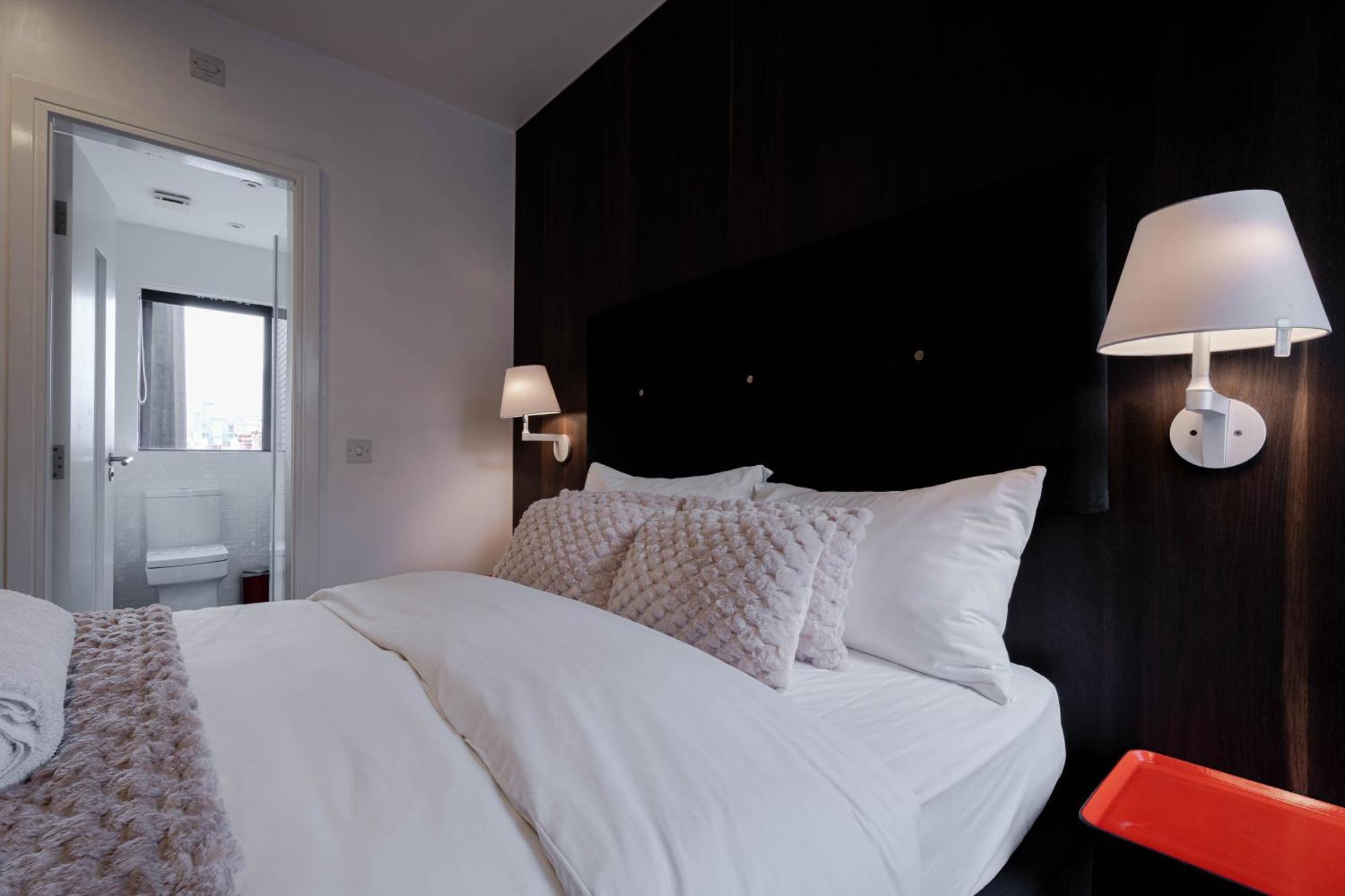 Hotel The Whitechapel Londra Esterno foto